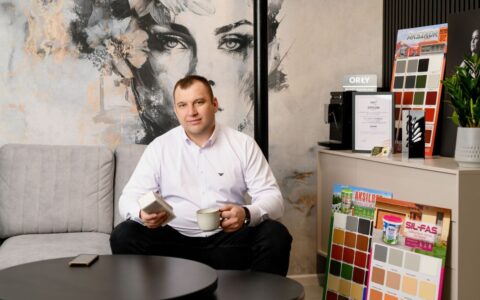 Zajmuję się prowadzeniem firmy od ponad 5 lat. Praca to moja pasja - uwielbiam porządek i satysfakcję z dobrze wykonanej pracy - najważniejszy jest Klient!